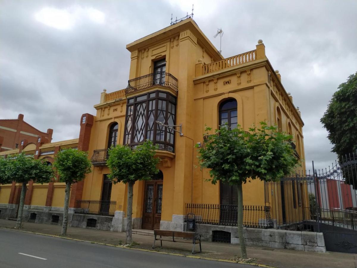 Edificio Valles Del Lupulo Astorga Exterior foto